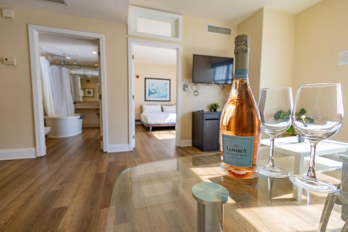 Amazing 1 Bedroom With Rooftop Pool D304