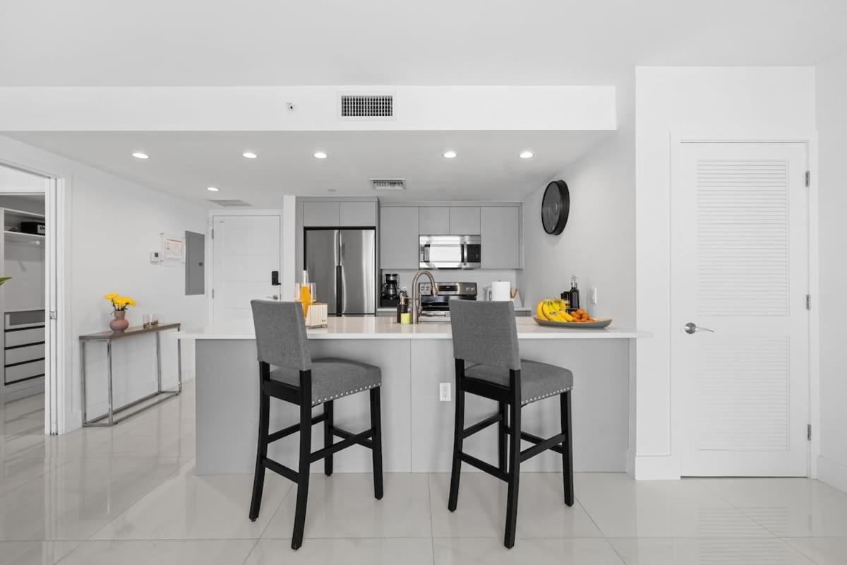 Luxury With Rooftop Pool - 5-min To * Miami Beach