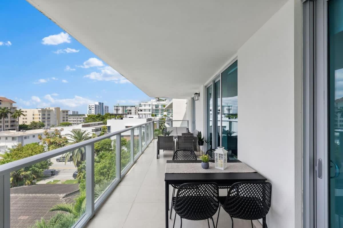 Luxury With Rooftop Pool - 5-min To Holiday home Miami Beach