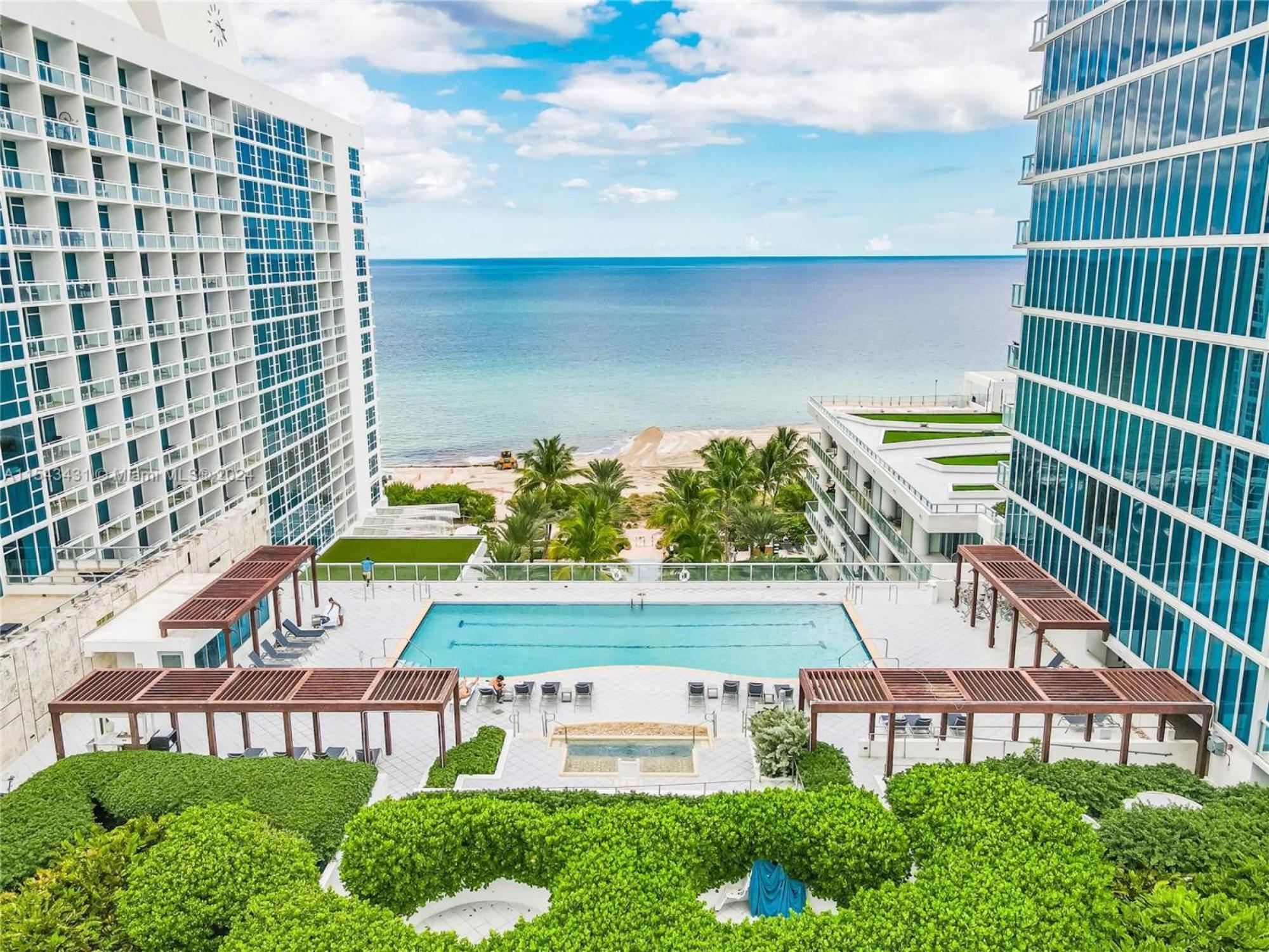 Carillon Miami Private Luxury Hotel Miami Beach