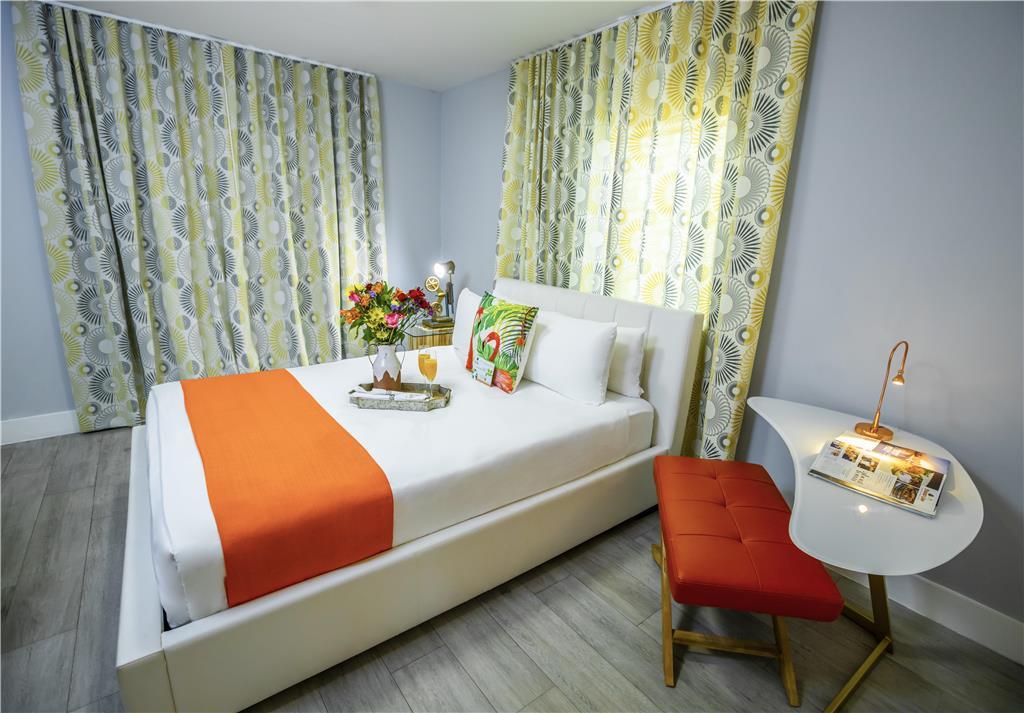 Seaside 3*