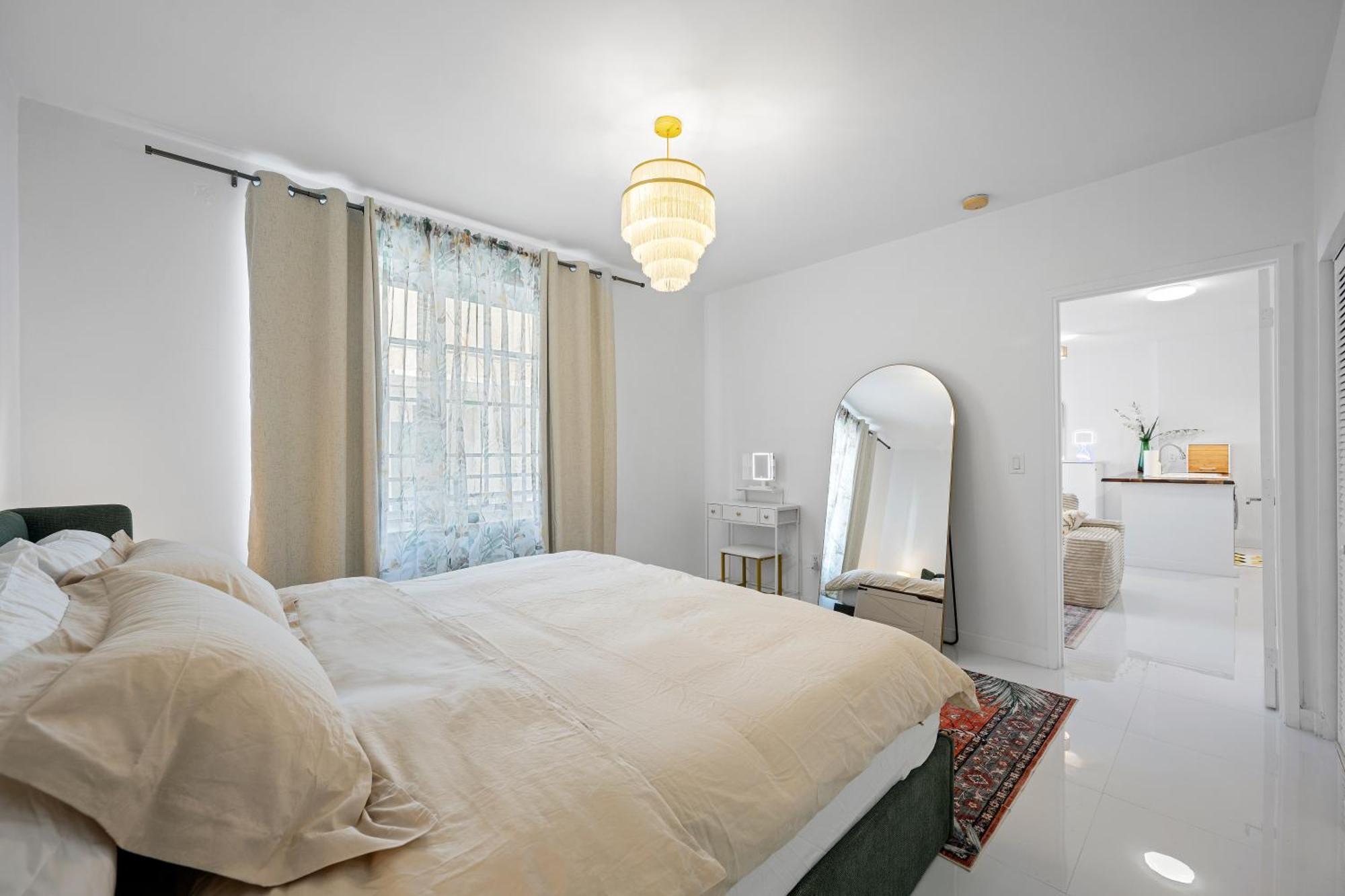 Sage On Ocean Drive Apartment