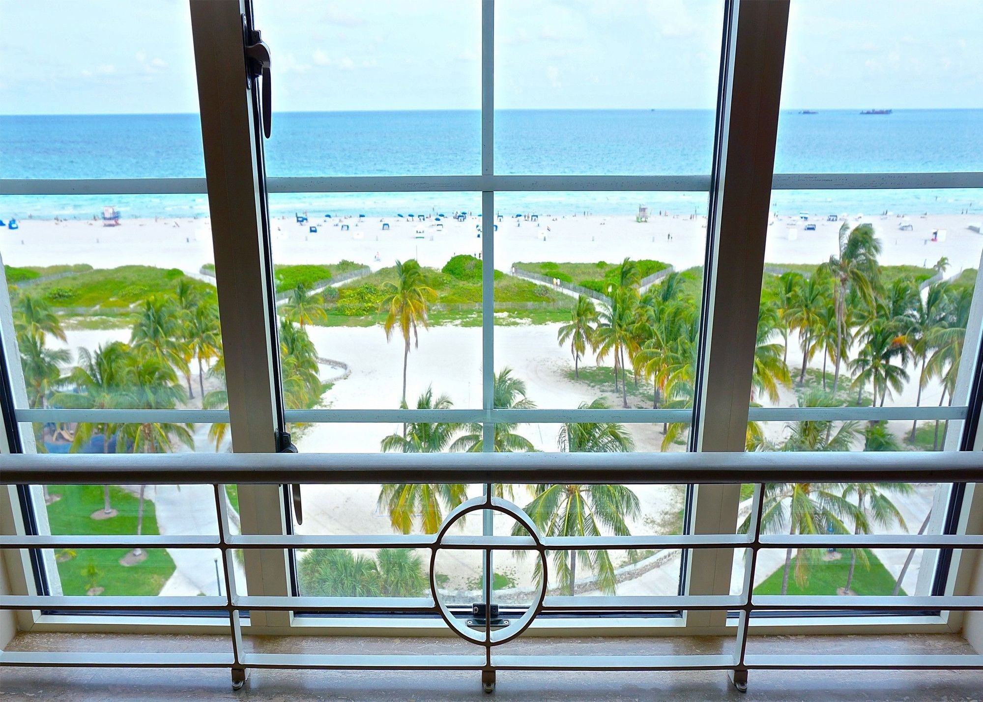 Resort Tides South