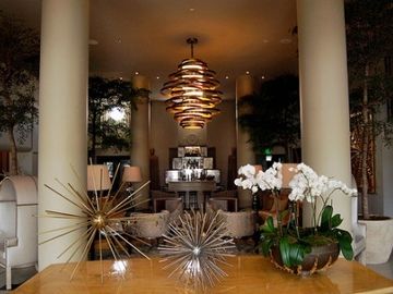 Tides South Hotel