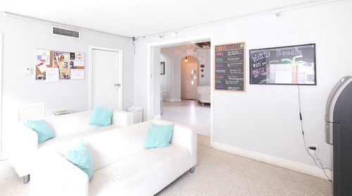 Hostel Bikini Hostel, Cafe & Beer Garden (adults Only)