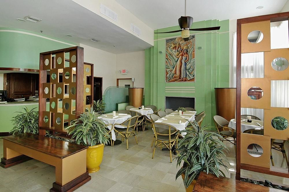 Hotel Colony 3*