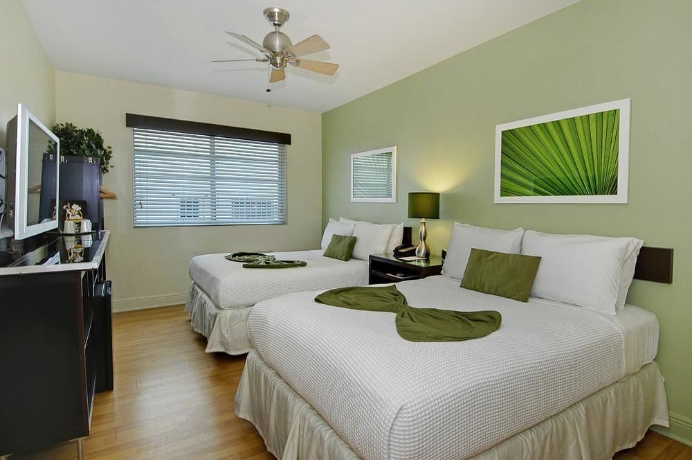 Colony Miami Beach