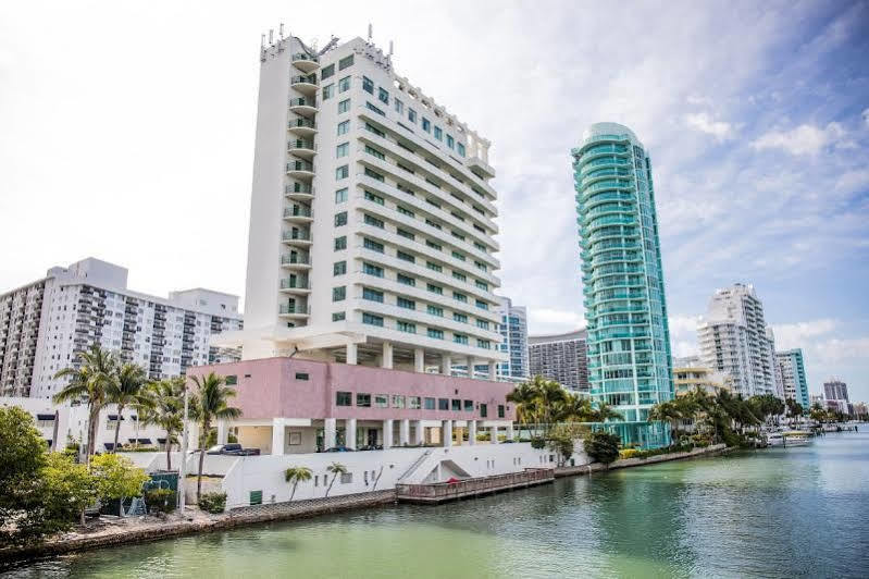 The Casablanca On The Ocean West Tower Hotel 3*