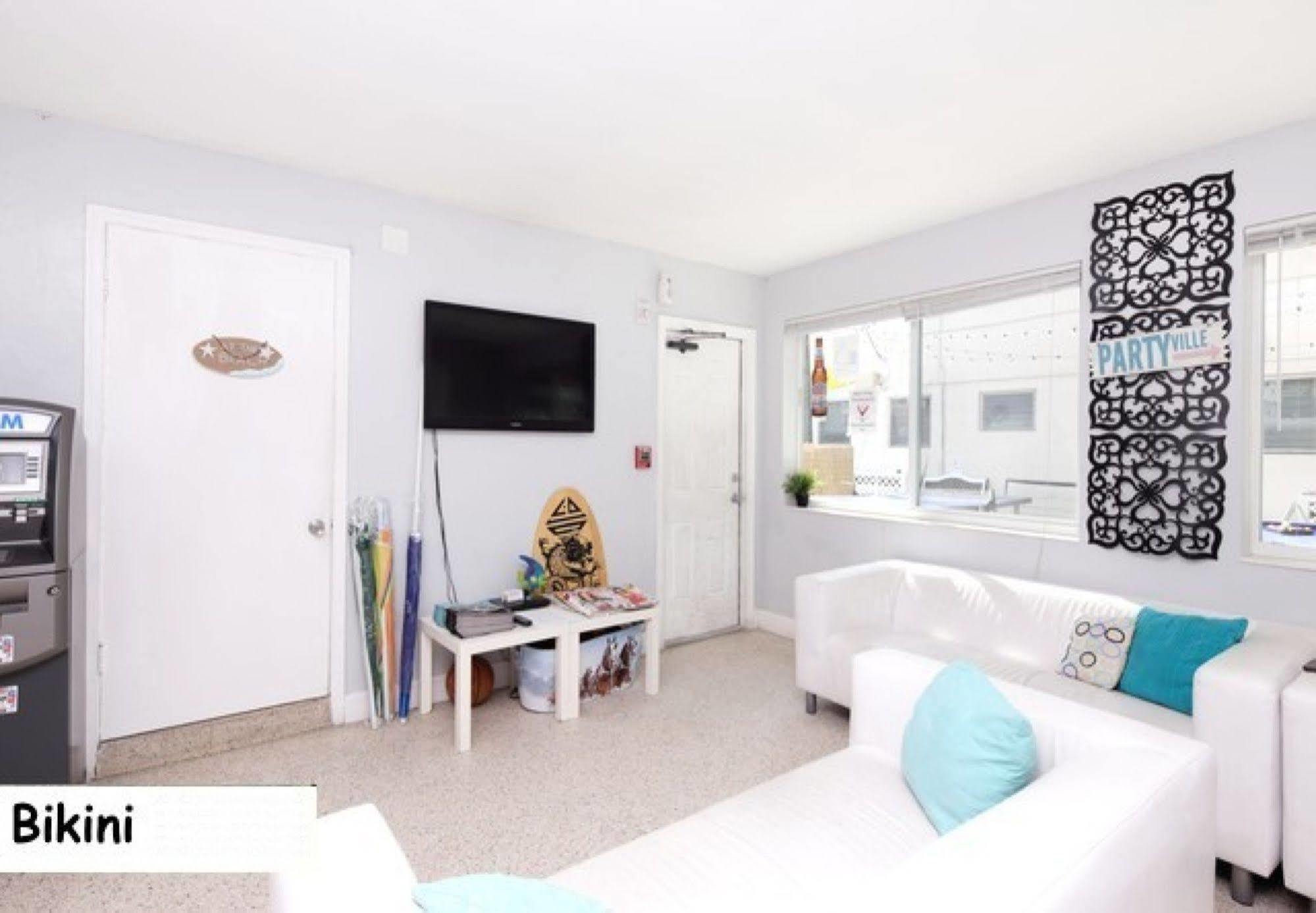 Bikini Hostel, Cafe & Beer Garden (adults Only) Hostel Miami Beach