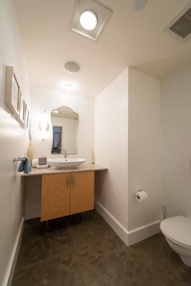 Amazing Two Bedroom Ocean View- Miami Miami Beach