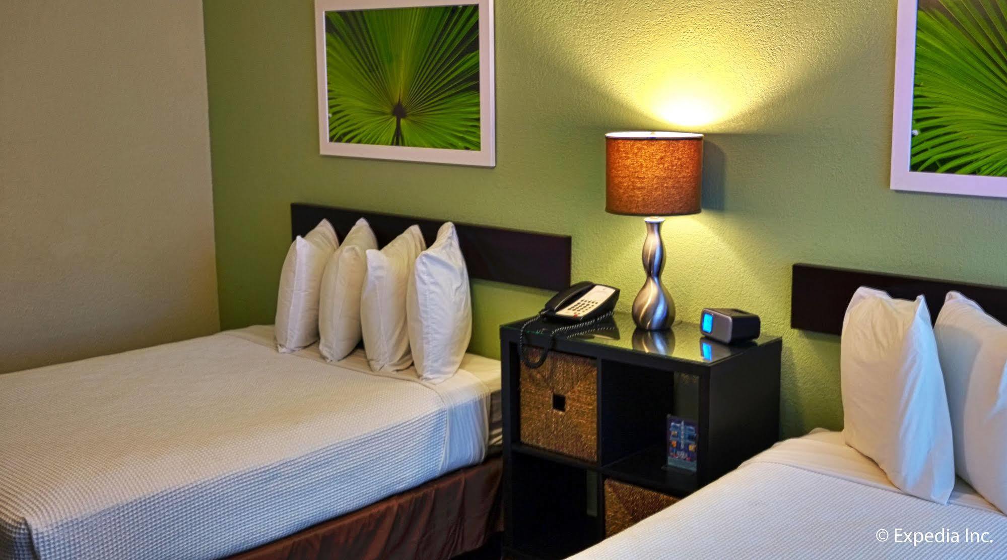 Hotel Colony Miami Beach