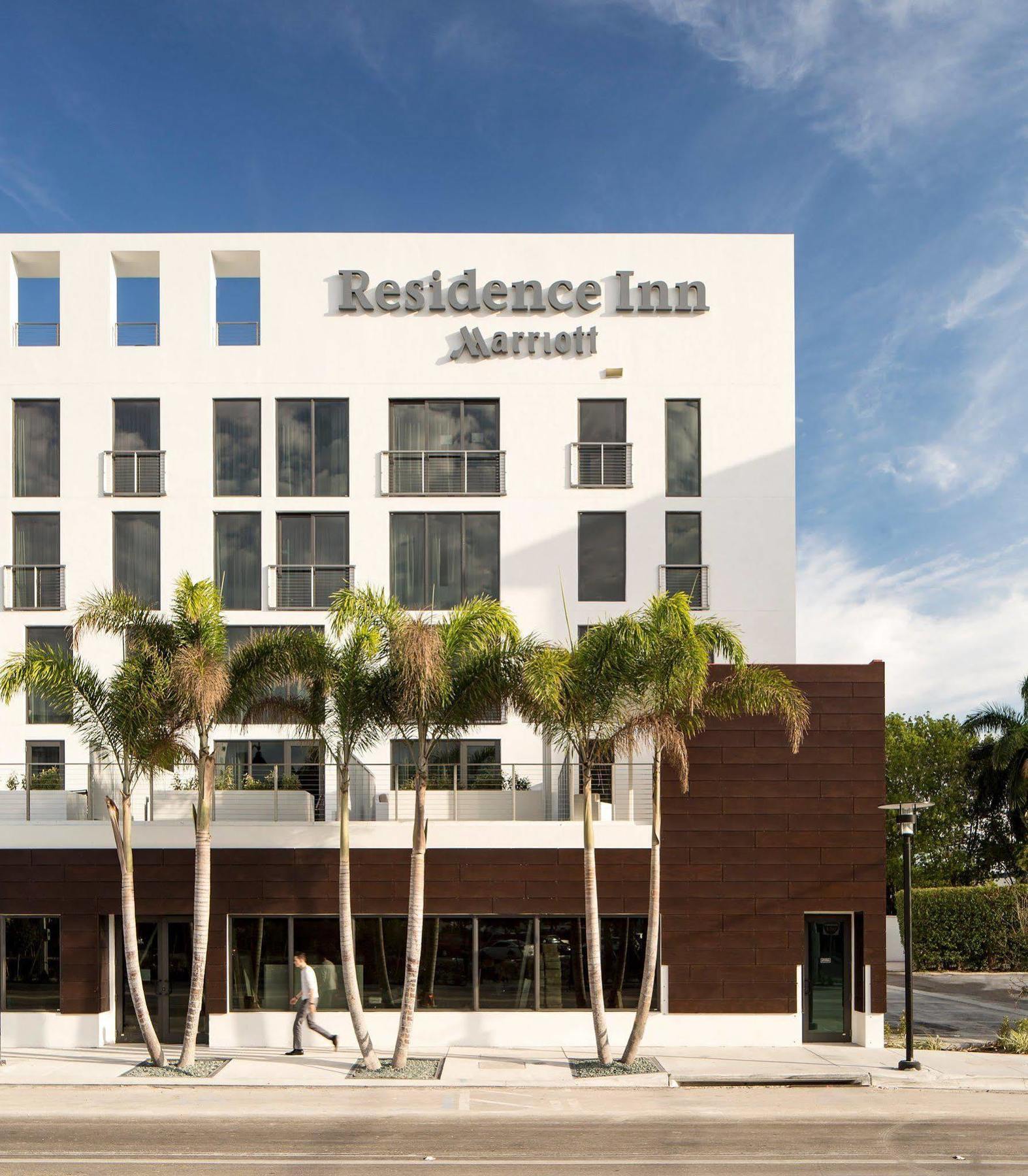 By Marriott Miami South 3* Miami Beach