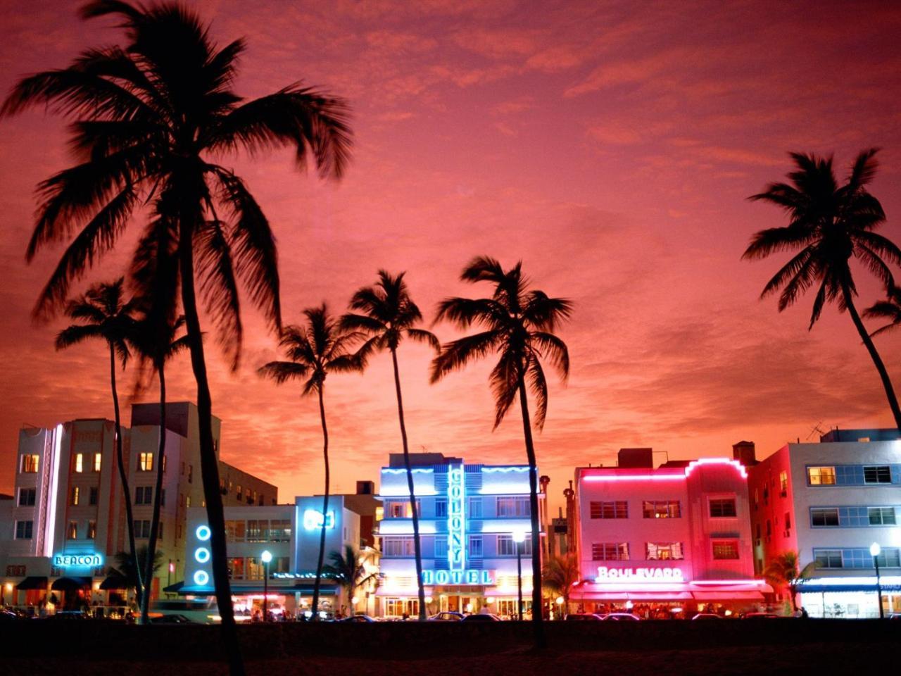 Hotel Colony Miami Beach