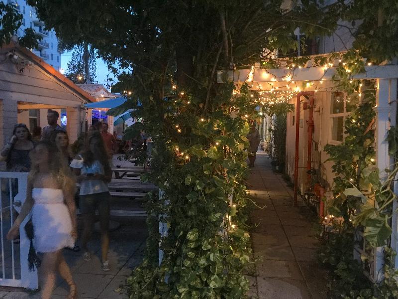 Bikini Hostel, Cafe & Beer Garden (adults Only) Hostel Miami Beach
