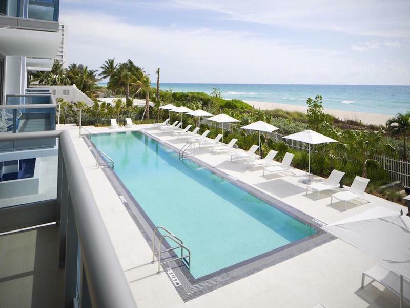 Life Miami At The Monte Carlo Apartment