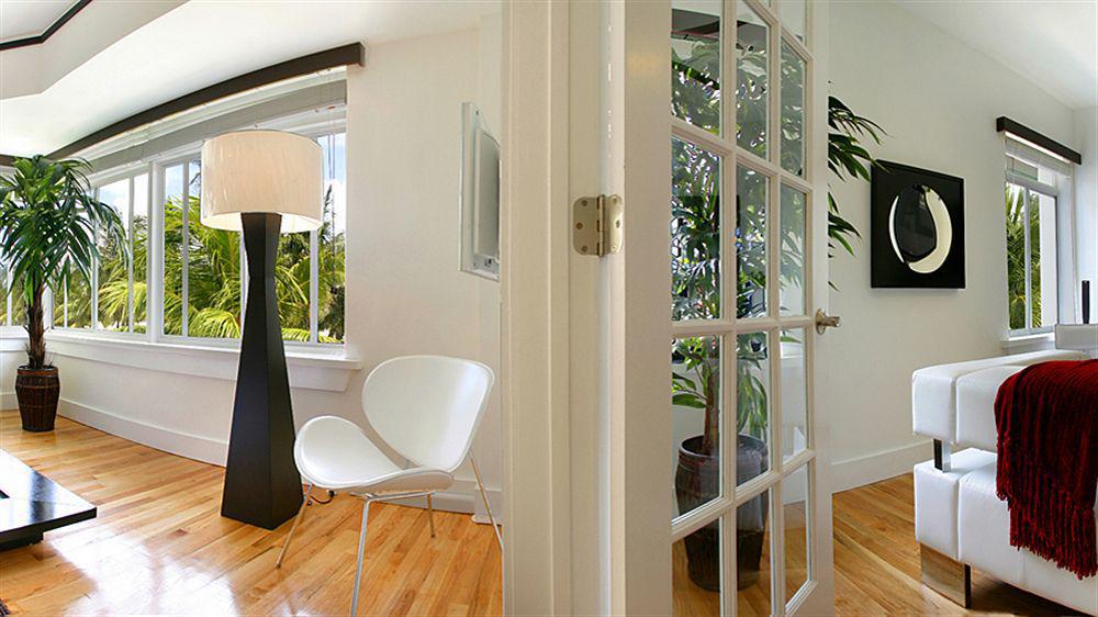 Colony Hotel Miami Beach