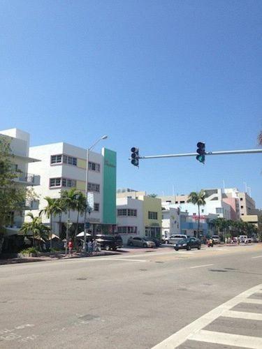 Collins Avenue Hostel Miami Beach
