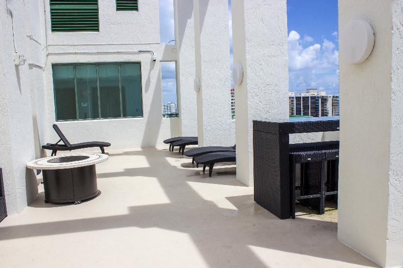 The Casablanca On The Ocean West Tower 3*