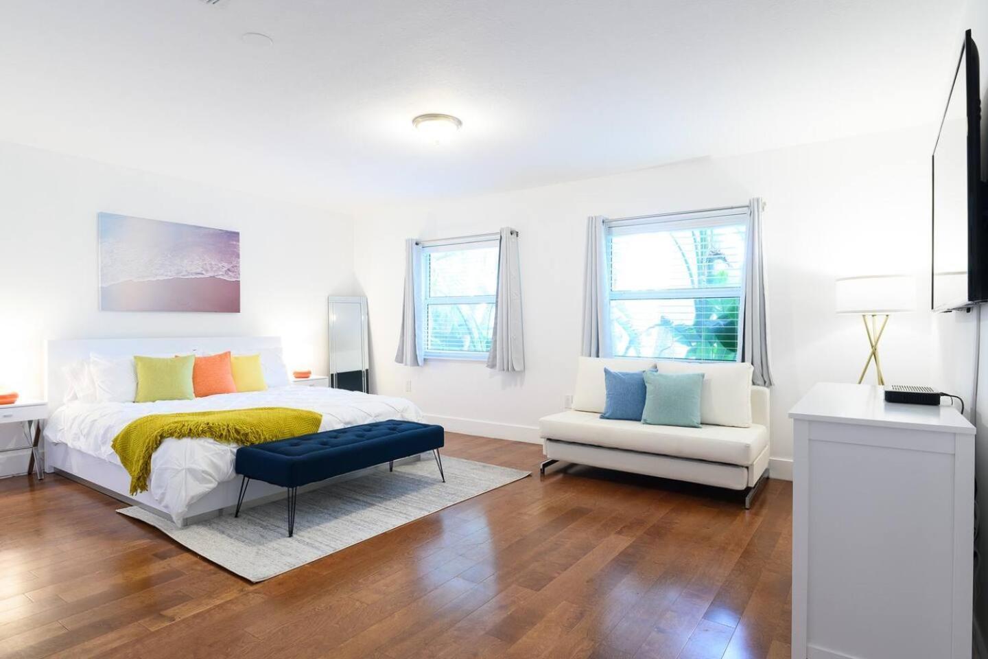 Villa Casa Florida 5 Bedrooms W Pool Close Miami
