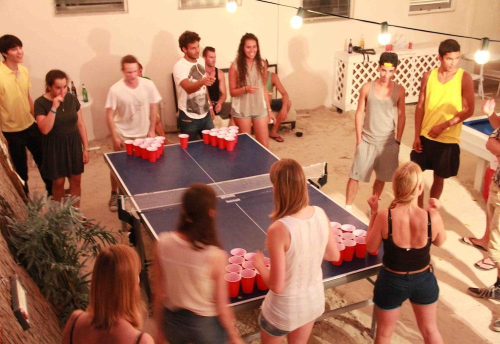 Bikini Hostel, Cafe & Beer Garden (adults Only)