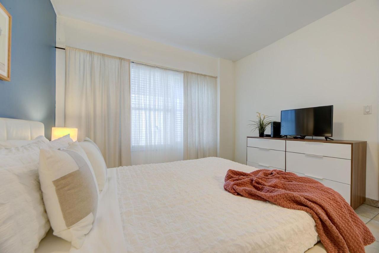 Apartment 918 Ocean Drive Miami Beach