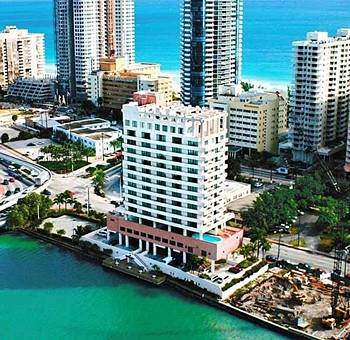 The Casablanca On The Ocean West Tower Hotel Miami Beach