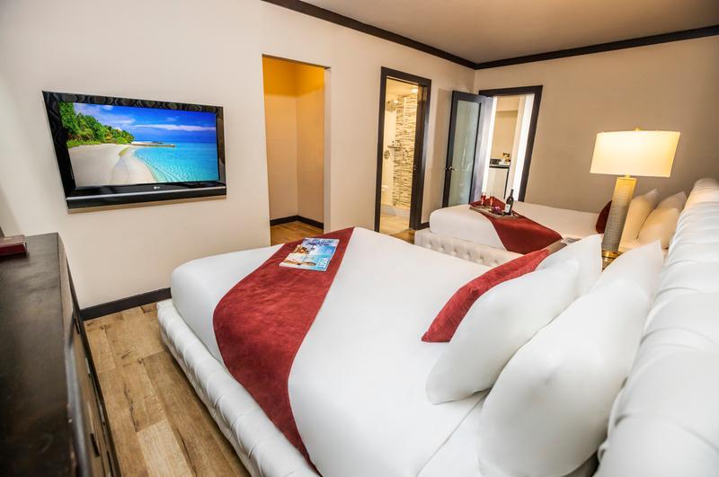 Metropole South Hotel